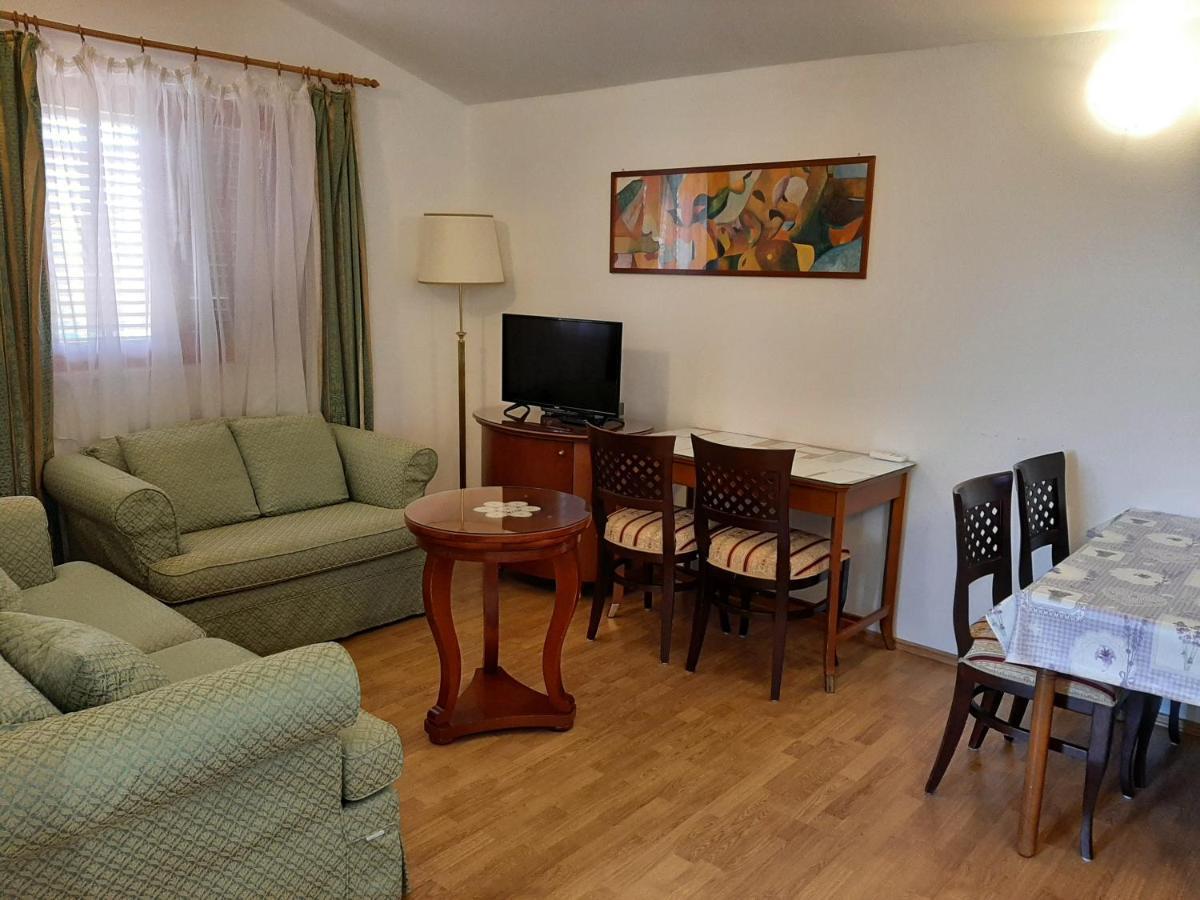 Apartment Marija Vizinada Exterior photo